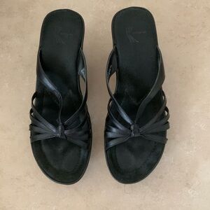 Black Strappy Sandals - Pre-owned